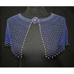 Cape en perle bleu roi et or