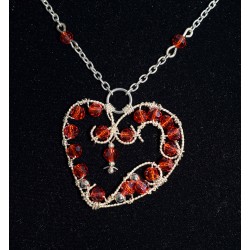 Collier wire wrapping, coeur et swarovski