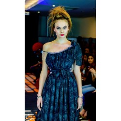 Bijou d'épaule en chaine et perles noires