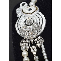 Collier perlé et soutache - Raffinement et élégance
