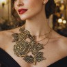 Collier dentelle florale noire et dorée - élégance et raffinement