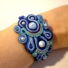 Bracelet perlé en soutache bohème chic bleuté