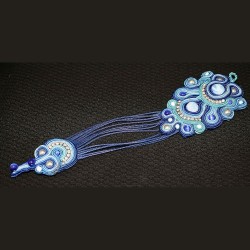 Bracelet perlé en soutache bohème chic bleuté