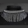 Collier à franges noir - élégance et raffinement