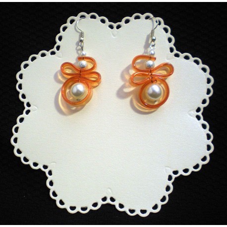 Boucles d'oreille en lacet plastique