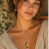 Collier bohème chic en wire wrapping et papillon