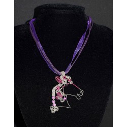 Collier bohème chic cheval violet en wire wrapping