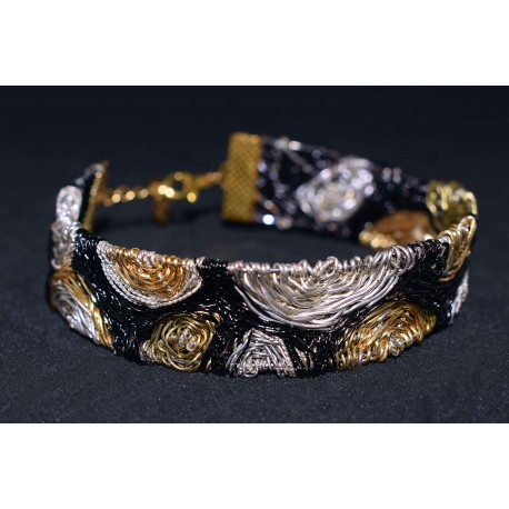 Bracelet en wire wrapping tissé