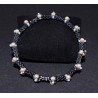 Bracelet en peyote, perles noires et blanches