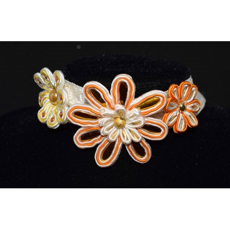 Ras du cou galon et soutache aux 3 fleurs