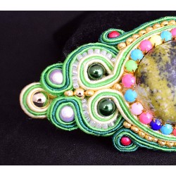 Bijou cheveux en soutache bohème chic vert