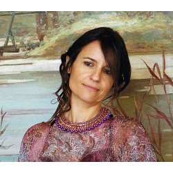 Collier Plastron aux chaines dorées et perles